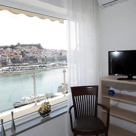 Panorama Junior Apartment *