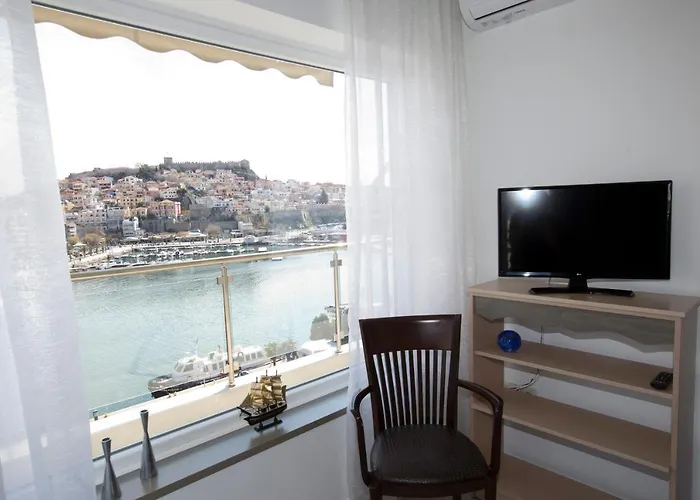 Panorama Junior Apartment *